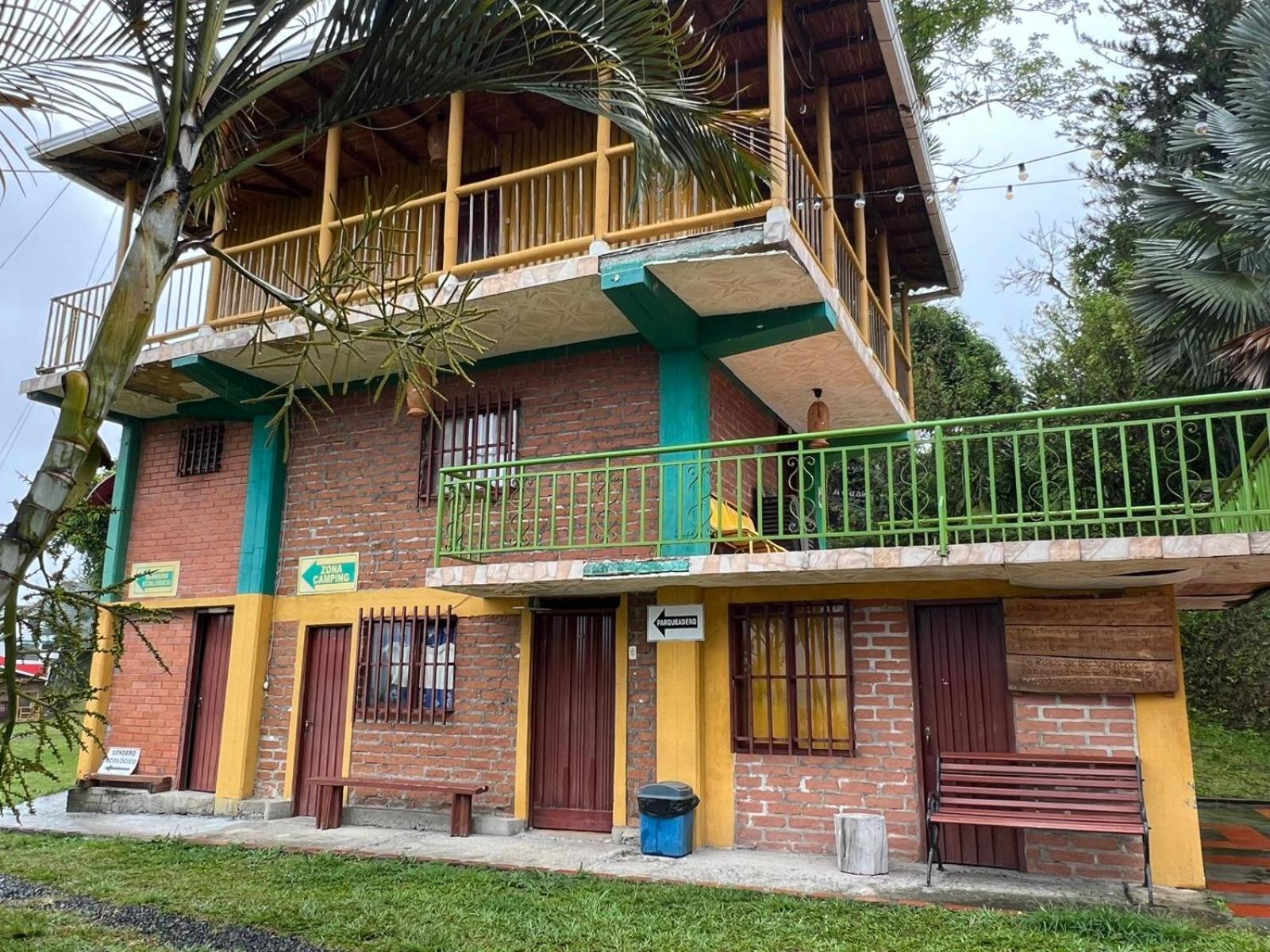 Eco Hotel La Selecta Pereira Extérieur photo